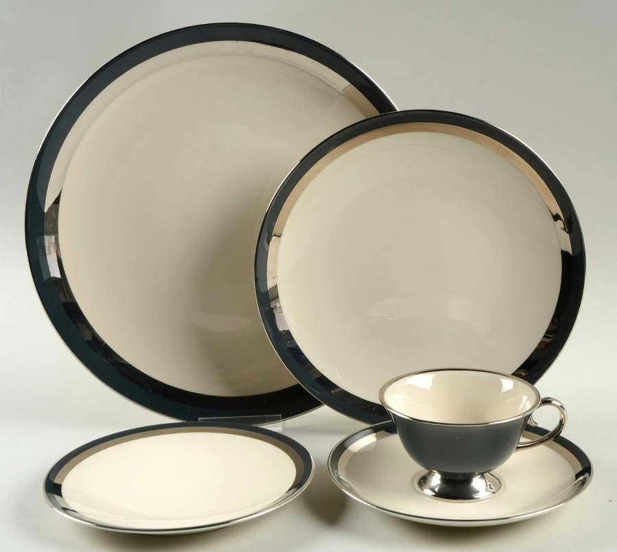 Contessa Black 40 Piece Estate Set by Flintridge-1