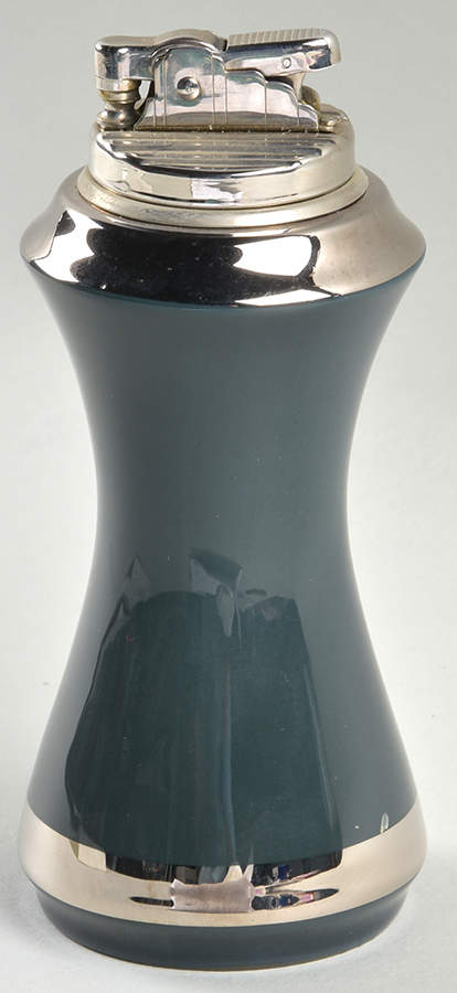 Contessa Black Cigarette Lighter by Flintridge-1