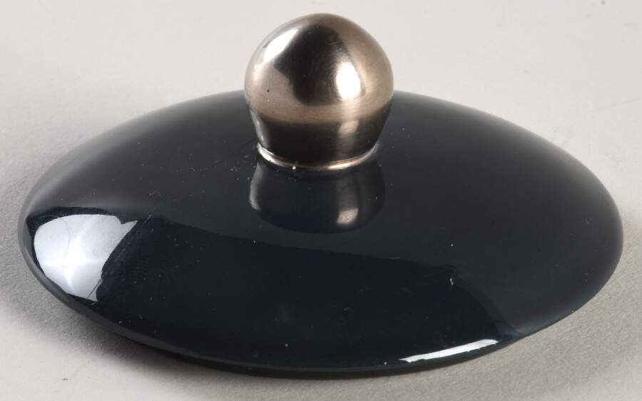Contessa Black Lid for Sugar Bowl by Flintridge-1
