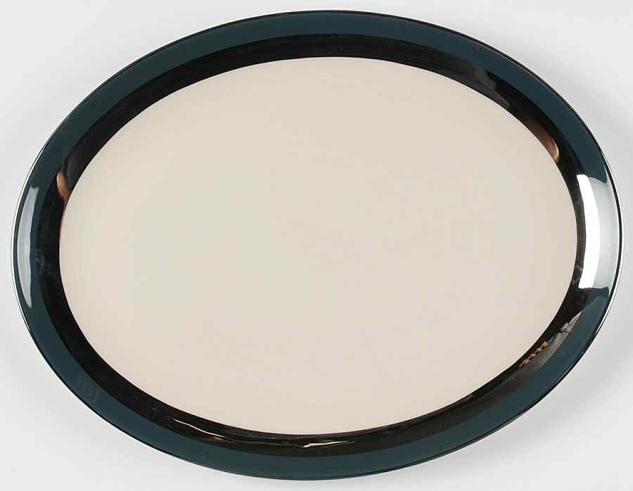 Contessa Black 15" Oval Serving Platter by Flintridge-1