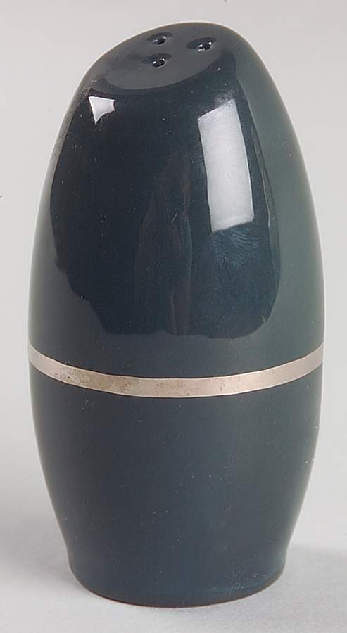 Contessa Black Pepper Shaker by Flintridge-1