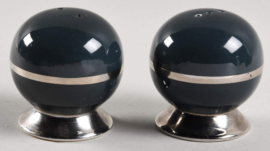 Contessa Teal Green (Platinum Trim, Coupe) Salt & Pepper Set by Flintridge-1
