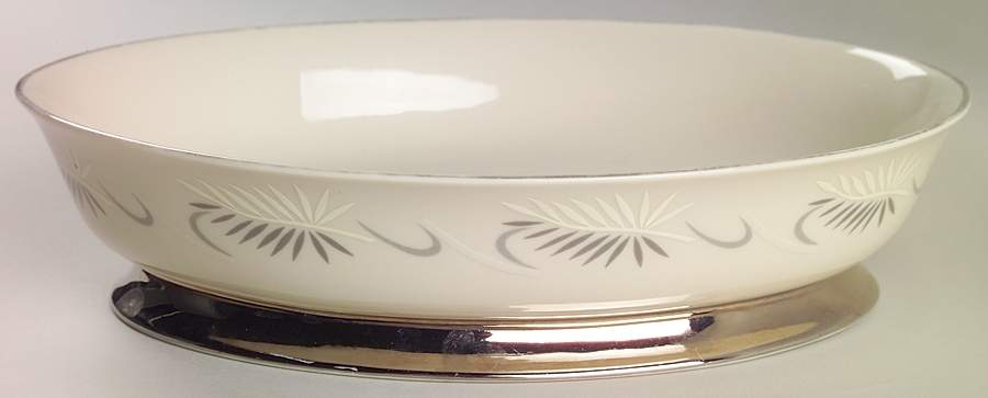 Continental White (Rim) 9" Oval Vegetable Bowl by Flintridge-1
