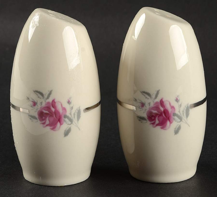 Delrose (Coupe) Salt & Pepper Set by Flintridge-1