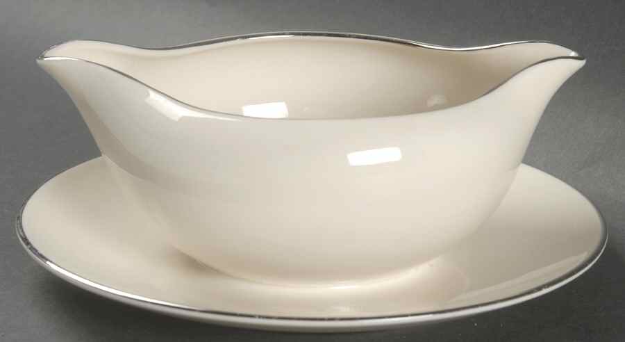 Delrose (Rim) Gravy Boat with Attached Underplate by Flintridge-1