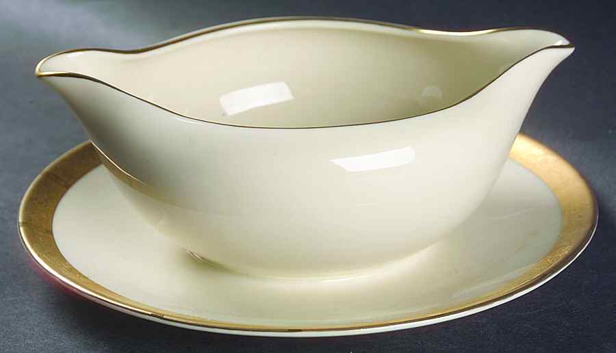 Georgian Rose No Color Band (Gold Trim, Coupe) Gravy Boat with Attached Underplate by Flintridge-1