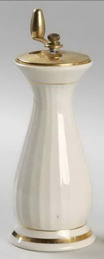Huntington Flutes (Rim) Pepper Mill by Flintridge-1