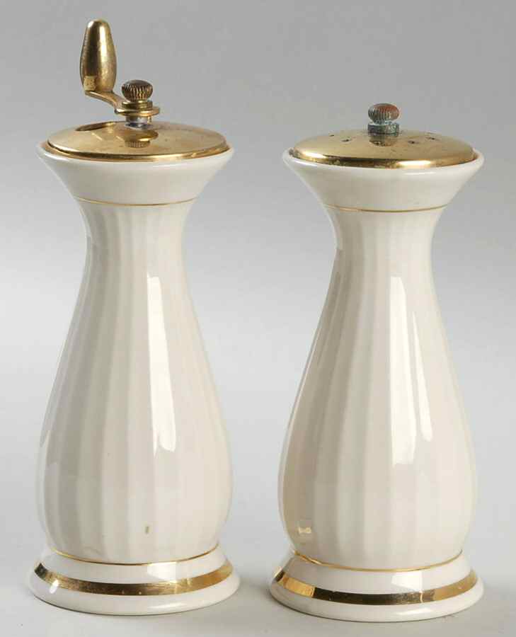 Huntington Flutes (Rim) Salt Mill & Pepper Mill Set by Flintridge-1