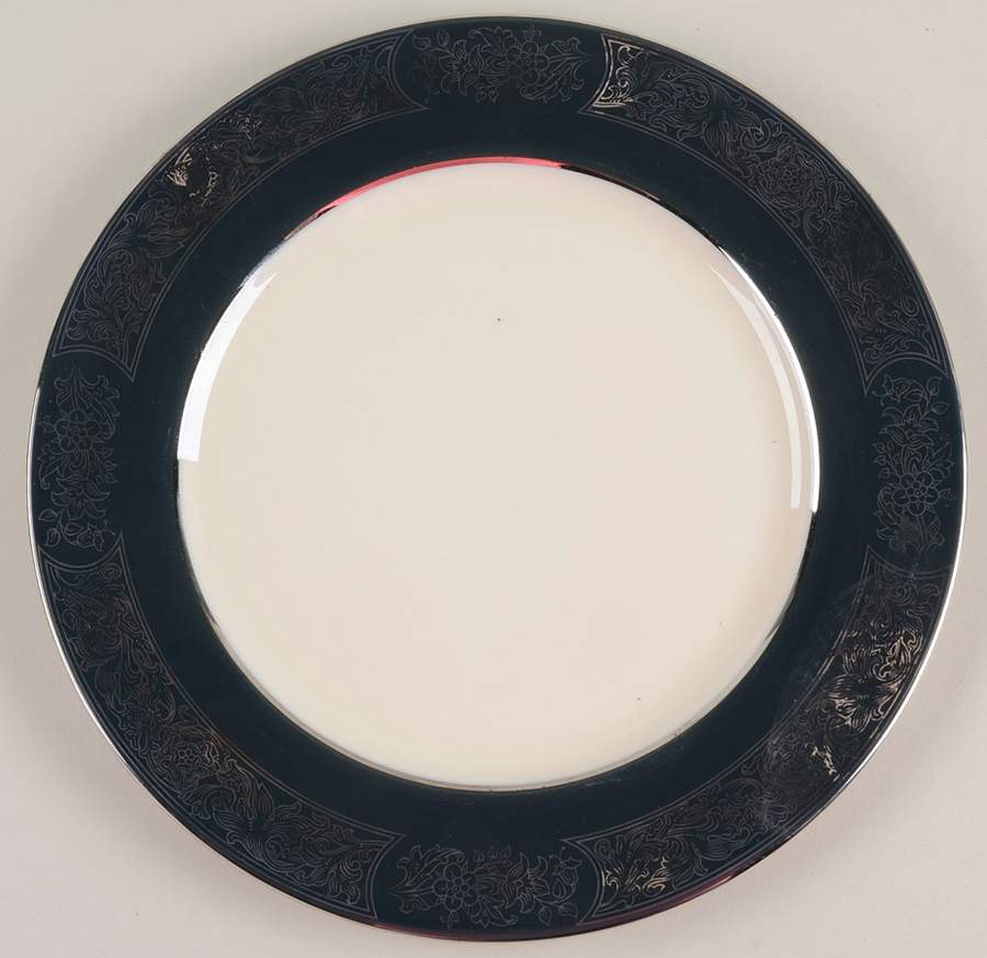 Madeira Black (Rim) Dinner Plate by Flintridge-1