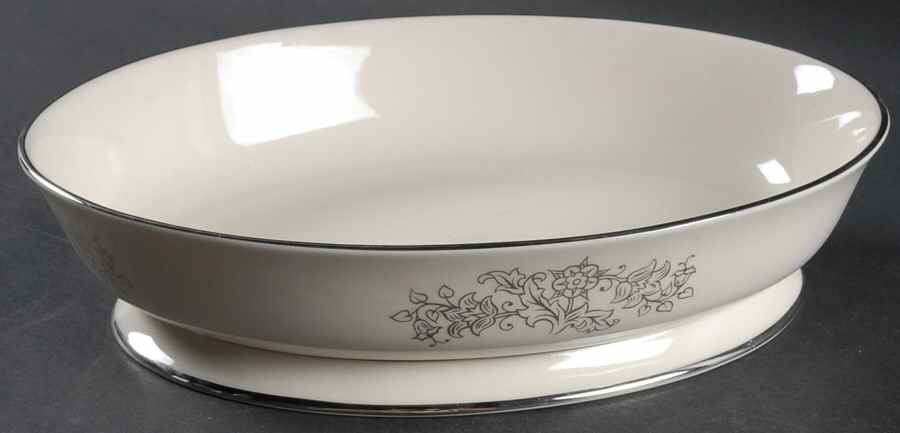 Madeira No Color Band (Rim) 9" Oval Vegetable Bowl by Flintridge-1