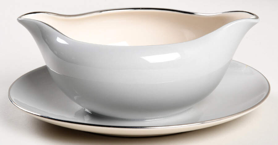 Miramar (Coupe) Gravy Boat with Attached Underplate by Flintridge-1