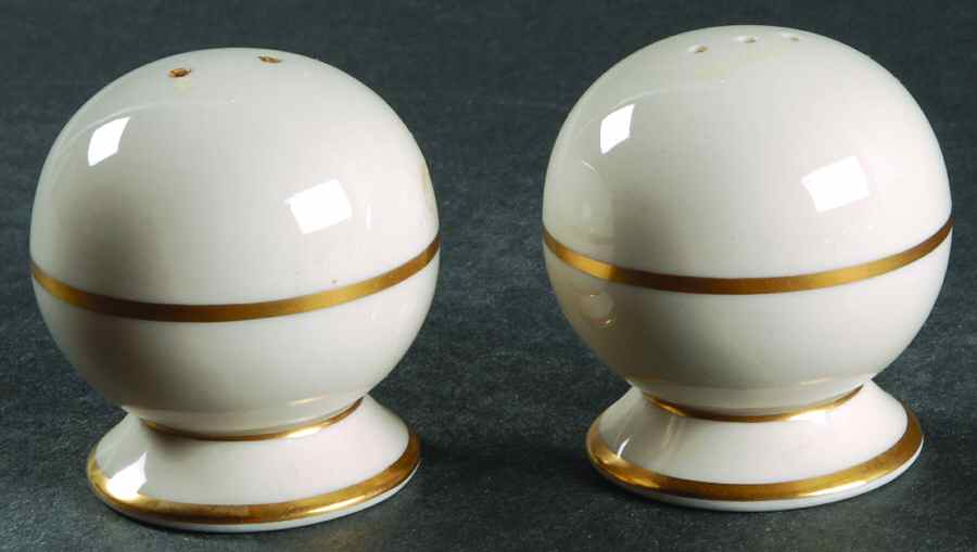 Montrose Salt & Pepper Set by Flintridge-1