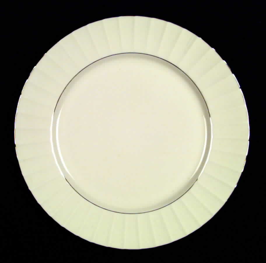 Park Lane (Platinum) Dinner Plate by Flintridge-1