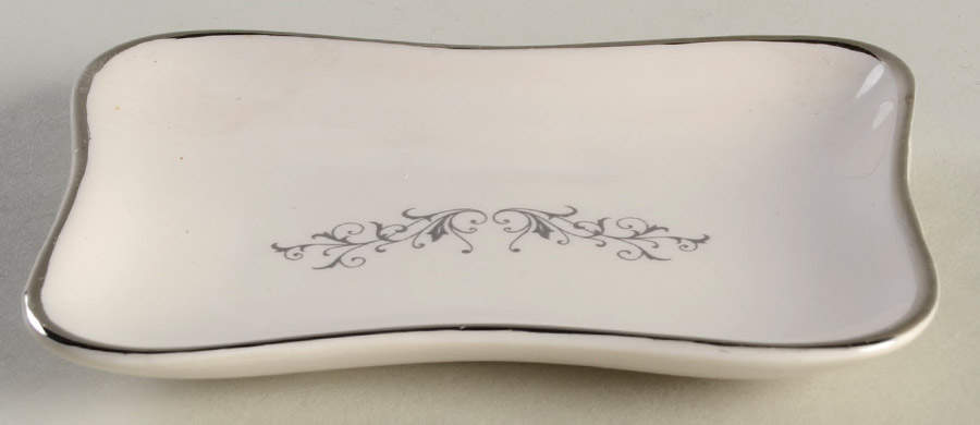 Pierra Grey (Platinum Rim) Small Ashtray by Flintridge-1
