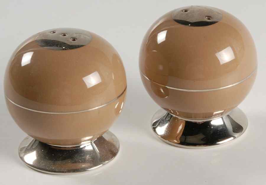 Platinum Cocoa (Rim) Salt & Pepper Set by Flintridge-1