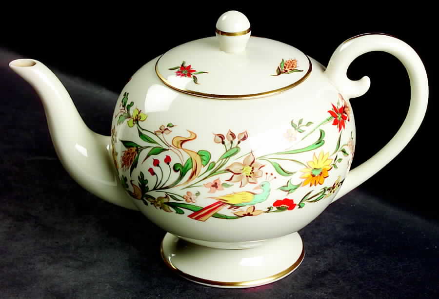 Queen Anne (Rim) Teapot & Lid by Flintridge-1
