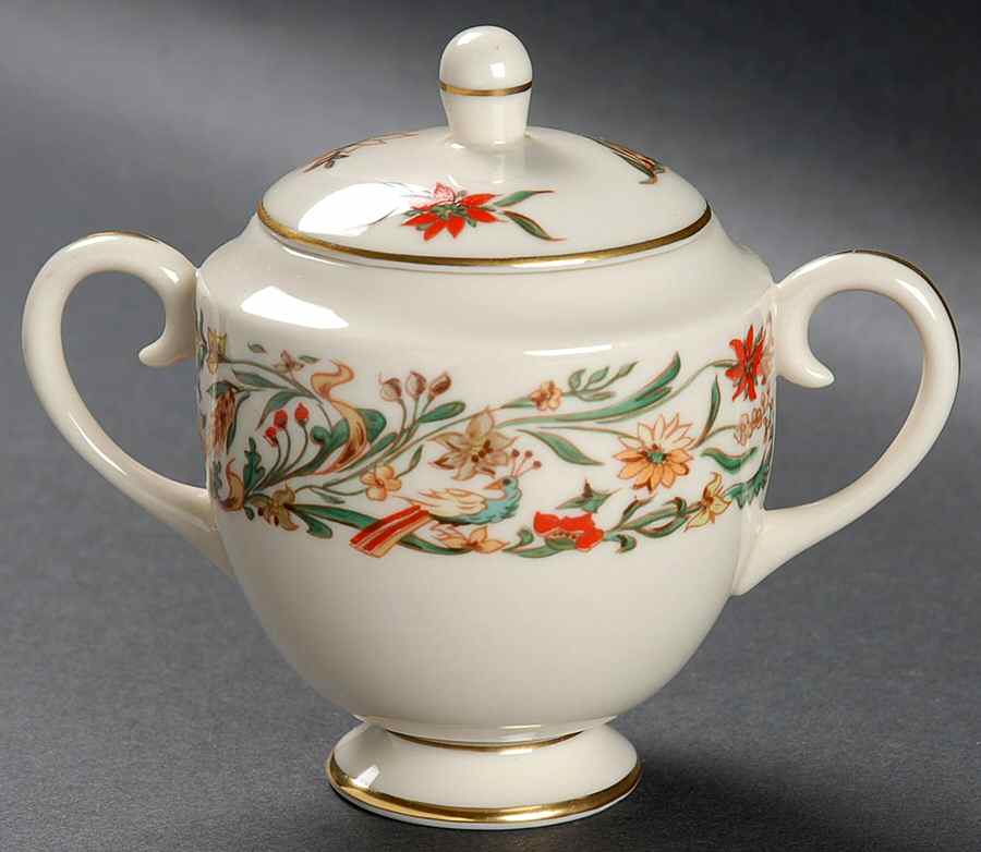 Queen Anne (Rim) Sugar Bowl & Lid by Flintridge-1