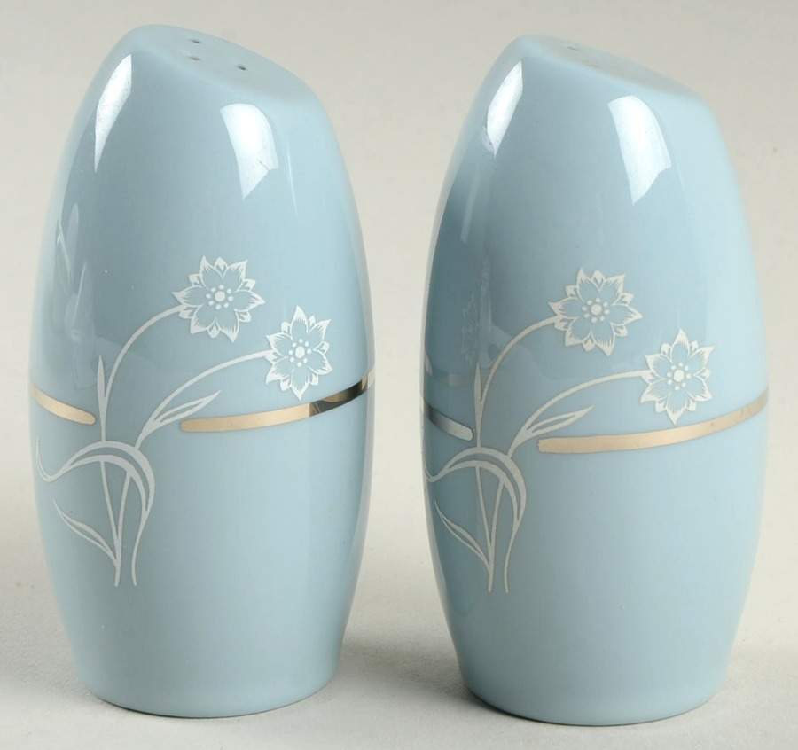 Reverie Strata Blue Salt & Pepper Set by Flintridge-1