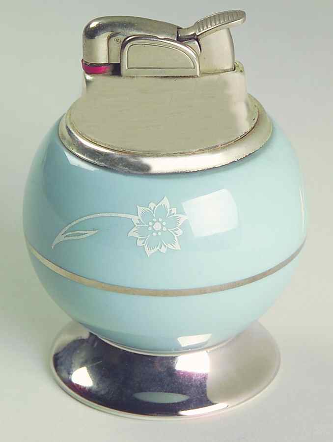 Reverie Strata Blue Cigarette Lighter by Flintridge-1