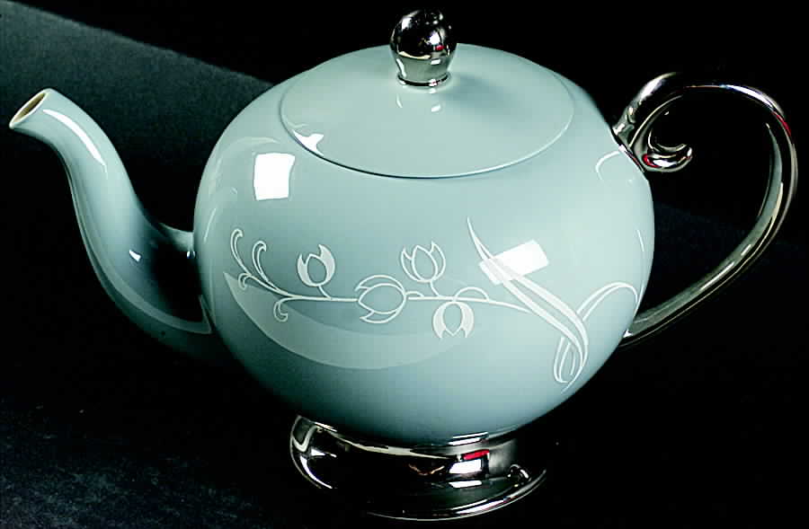 Snow Tulip Strata Blue (Rim & Coupe) Teapot & Lid by Flintridge-1