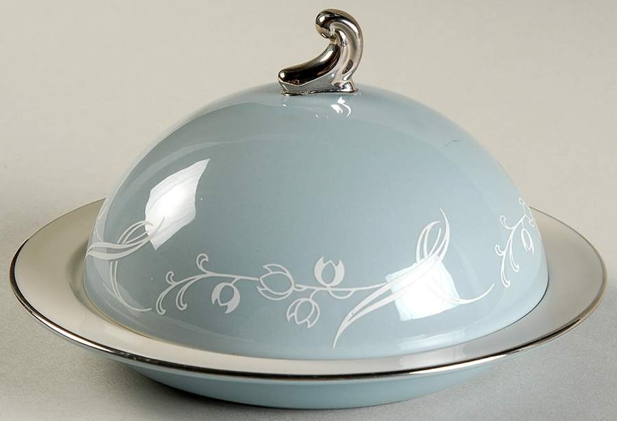 Snow Tulip Strata Blue (Rim & Coupe) Round Covered Butter by Flintridge-1