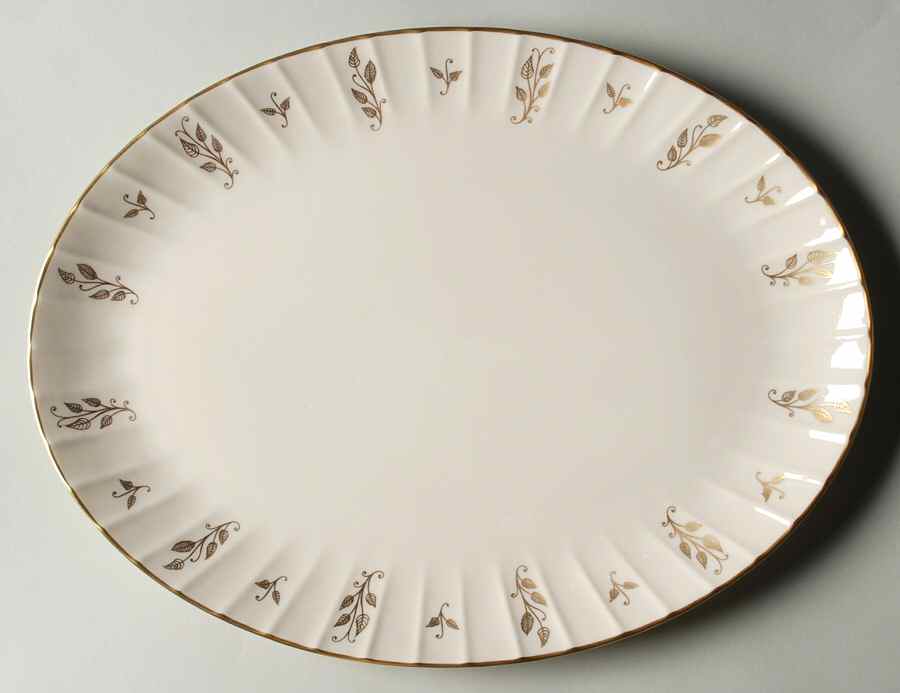 Sorrento Gold Design 14" Oval Serving Platter by Flintridge-1