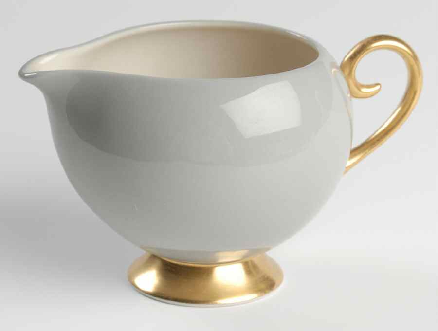 Sylvan-California Gray (Rim) Creamer by Flintridge-1