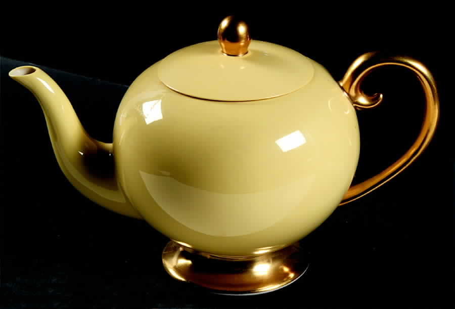 Sylvan-California-Yellow (Rim & Coupe) Teapot & Lid by Flintridge-1