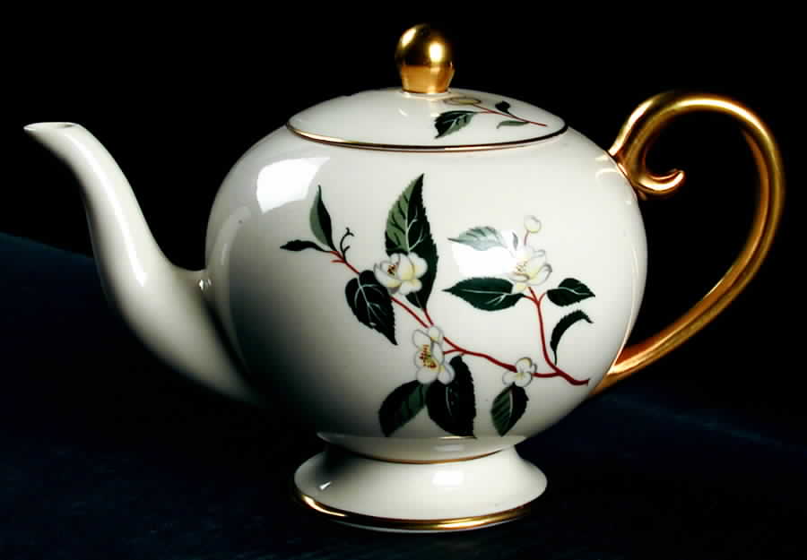Tea Leaves Teapot & Lid by Flintridge-1
