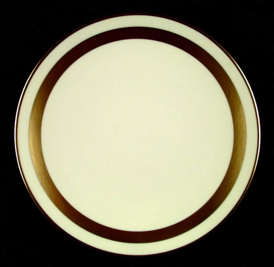 Theme (Wide Gold, Rim & Coupe) Coupe Salad Plate by Flintridge-1