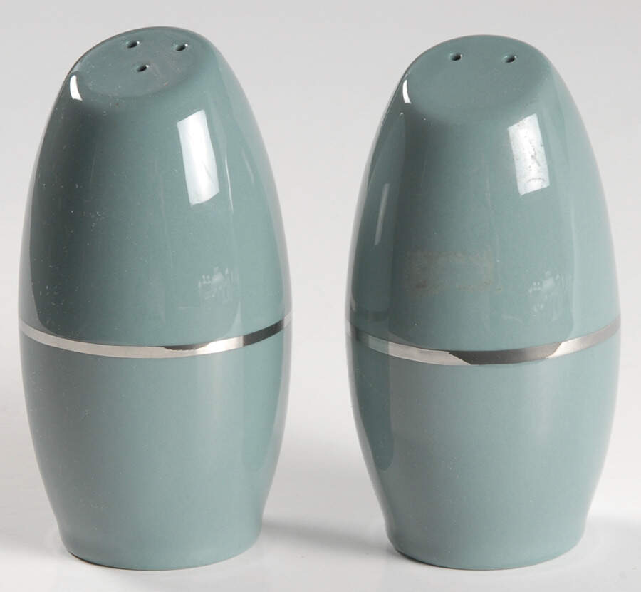 Woodsong Peacock (Rim & Coupe) Salt & Pepper Set by Flintridge-1