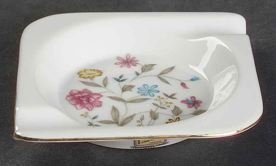 Blossom Time Small Ashtray by Flair-1