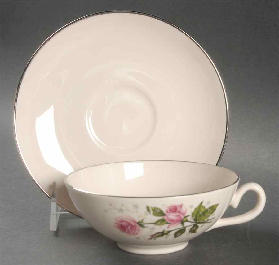 FLE2 Flat Cup & Saucer Set by Fleetwood-1