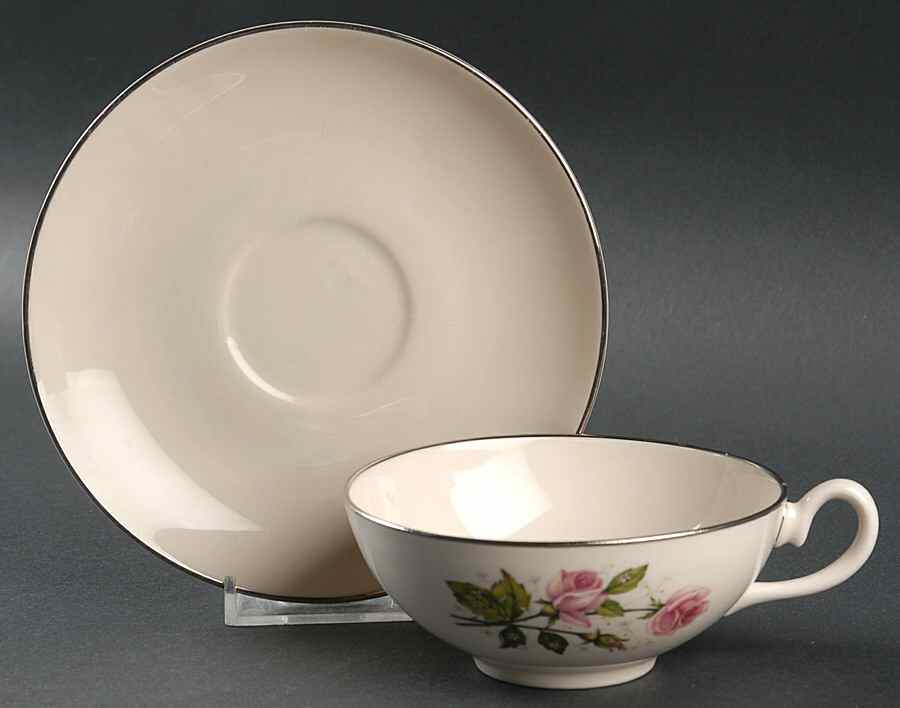 FLE2 Flat Cup & Saucer Set by Fleetwood-1