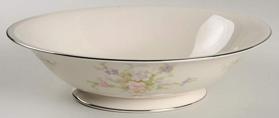 Heirloom 9" Round Vegetable Bowl by Fleetwood-1