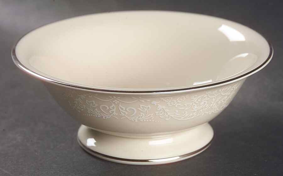 Queen's Lace Fruit/Dessert (Sauce) Bowl by Fleetwood-1