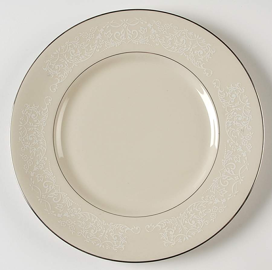 Queen's Lace Salad Plate by Fleetwood-1