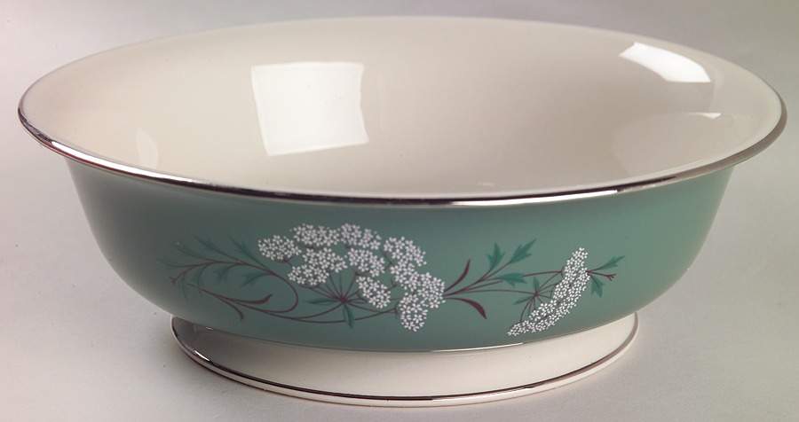 Queen's Lace Green 8" Round Vegetable Bowl by Fleetwood-1