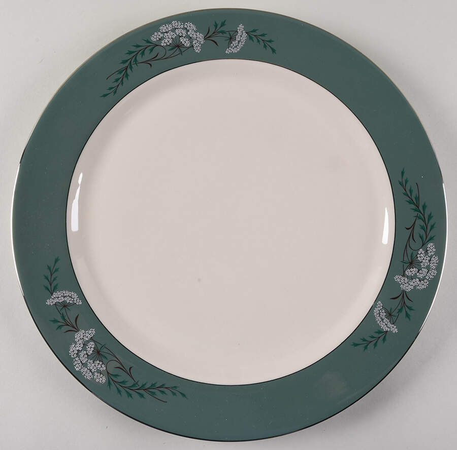 Queen's Lace Green 14" Chop Plate (Round Platter) by Fleetwood-1