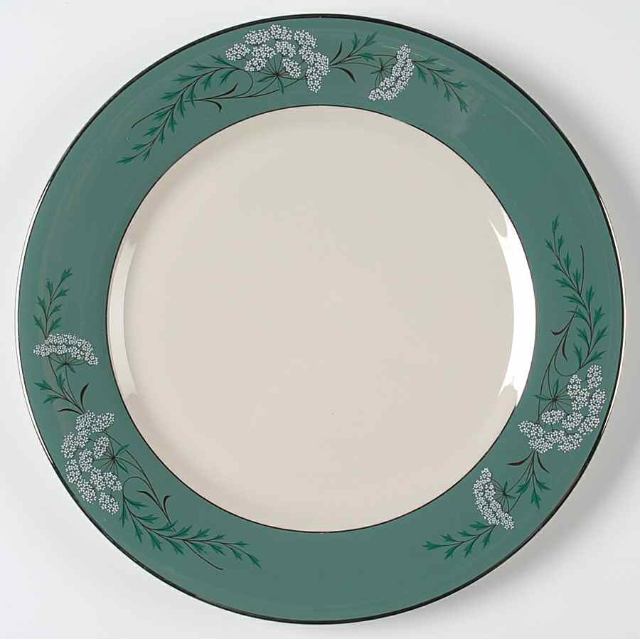 Queen's Lace Green Dinner Plate by Fleetwood-1