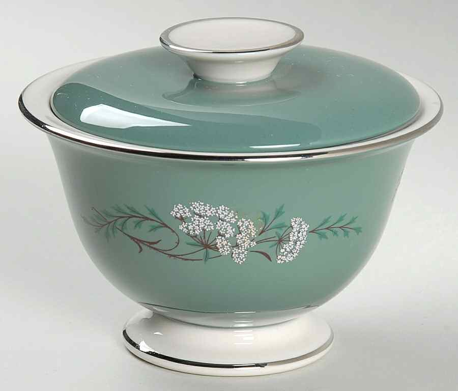Queen's Lace Green Sugar Bowl & Lid by Fleetwood-1