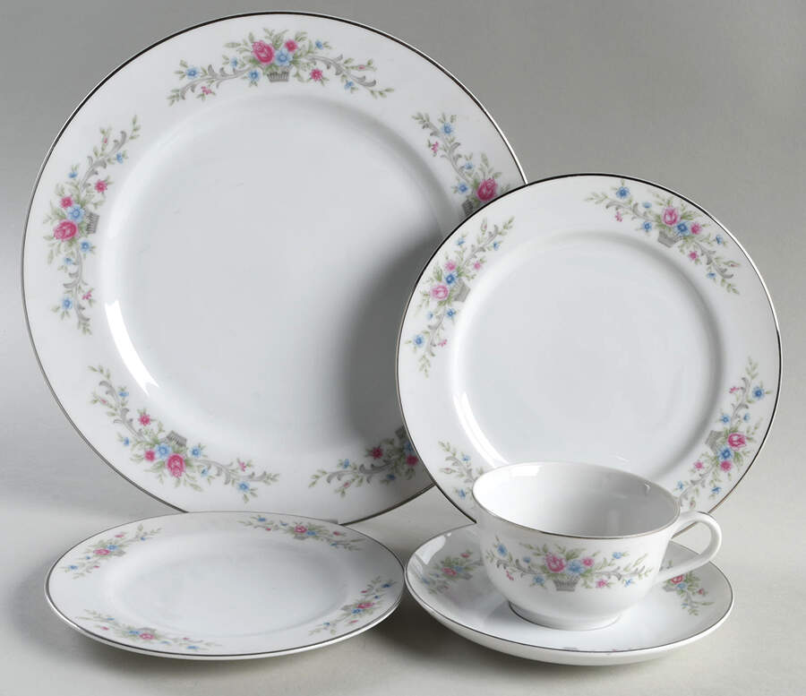 Fantasia 5 Piece Place Setting by Florenteen-1