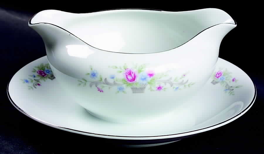 Fantasia Round Gravy Boat/Attached Underplate by Florenteen-1