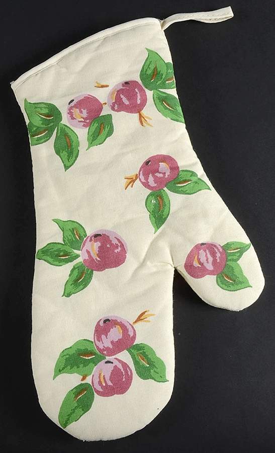 Apple (USA Backstamp) Cloth Oven Mitt by Franciscan-1