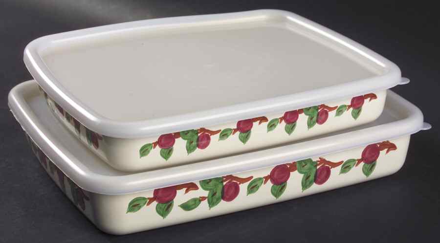 Apple (England Backstamp) Rectangular Metal Baker with Plastic Lid - Set of 2 by Franciscan-1