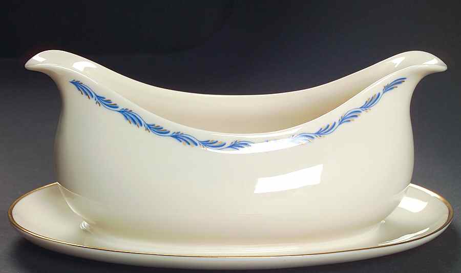 Arcadia Blue Gravy Boat with Attached Underplate by Franciscan-1