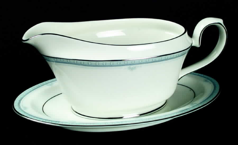 Bridgeton Gravy Boat & Underplate by Franciscan-1