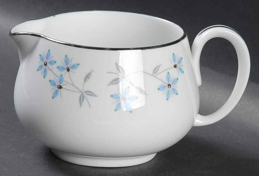 Capri Gravy Boat by Franciscan-1