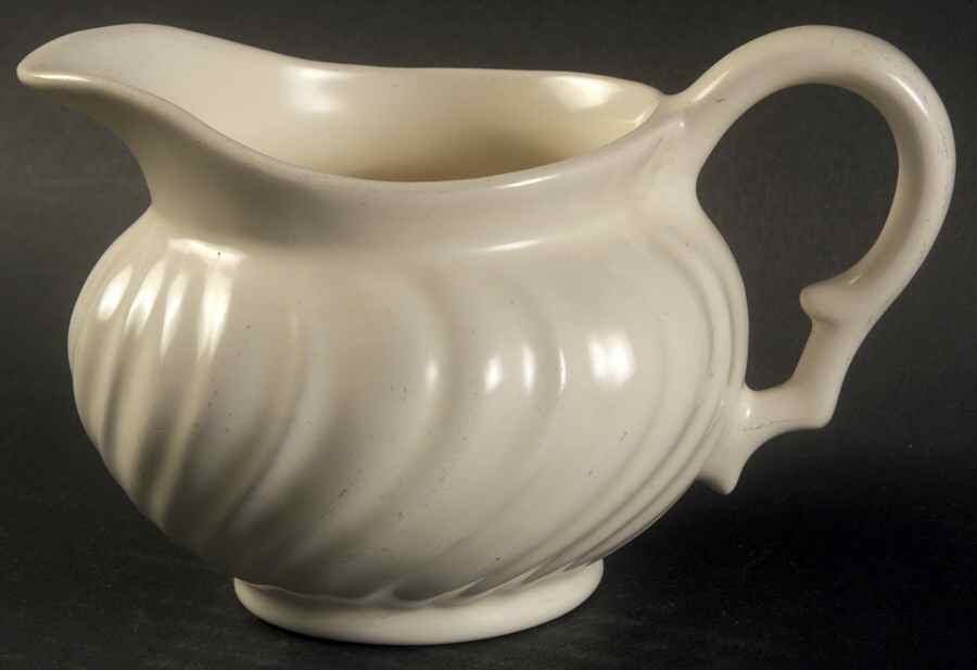 Coronado Off White Matte Creamer by Franciscan-1