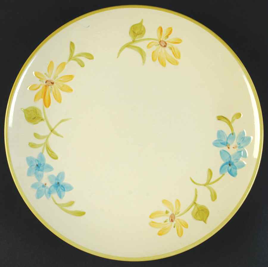 Daisy Luncheon Plate by Franciscan-1